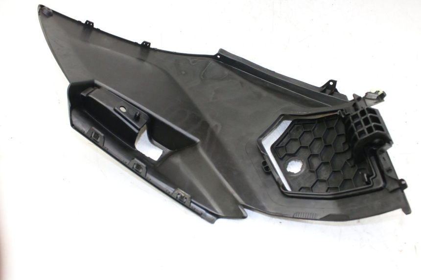 photo de OSŁONA POD SIEDZENIEM PEUGEOT CITYSTAR 50 (2013 - 2017) - Oznaczenia i referencje