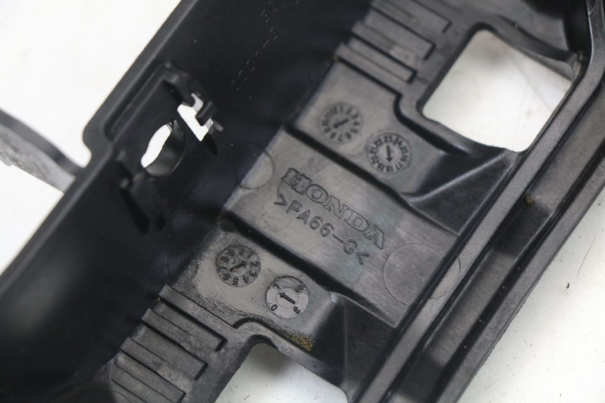 photo de OSŁONA POD SIEDZENIEM HONDA CRF R 250 (2020 - 2021) - Punkty mocowania