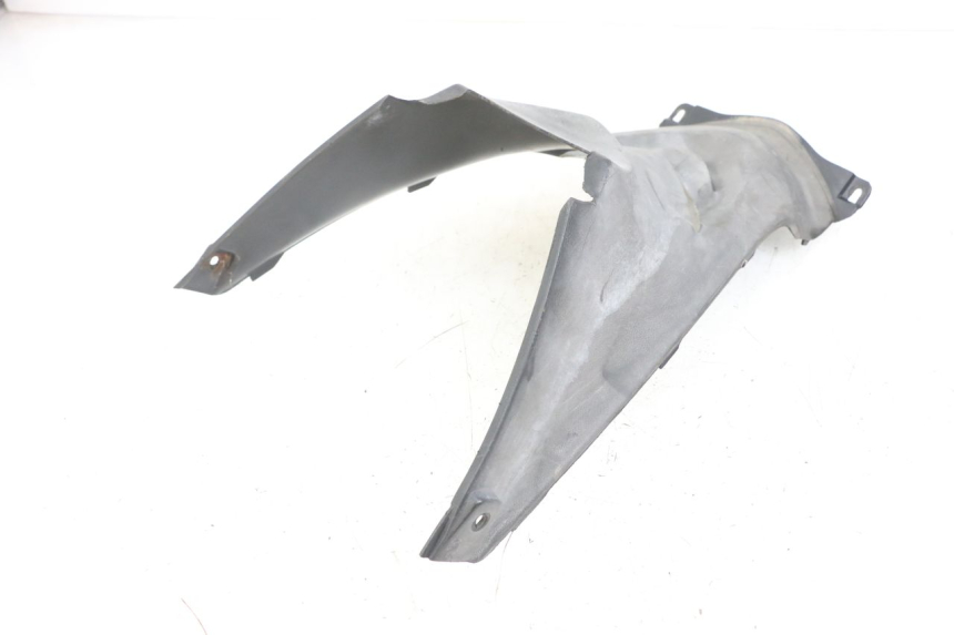 photo de OSŁONA POD SIEDZENIEM YAMAHA CYGNUS X 125 (2004 - 2007) - Zoom stanu zużycia