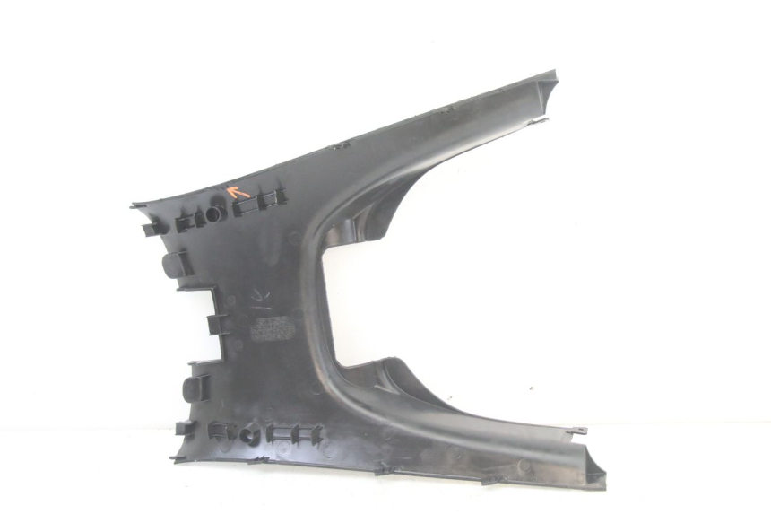 photo de OSŁONA POD SIEDZENIEM KYMCO DINK STREET 125 (2009 - 2014) - Punkty mocowania