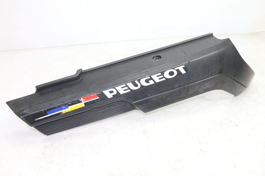photo de PRAWA OSŁONA POD SIEDZENIEM PEUGEOT 103 SPX CLIP 50 (1989 - 1992) - Widok główny