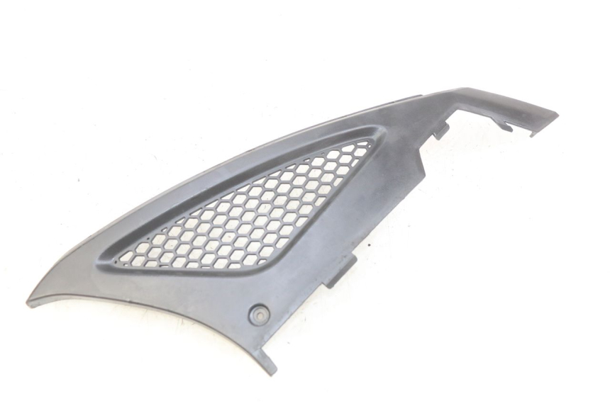 photo de OSŁONA POD SIODŁEM PRAWA KYMCO AGILITY RS 4T 50 (2009 - 2013) - Widok główny