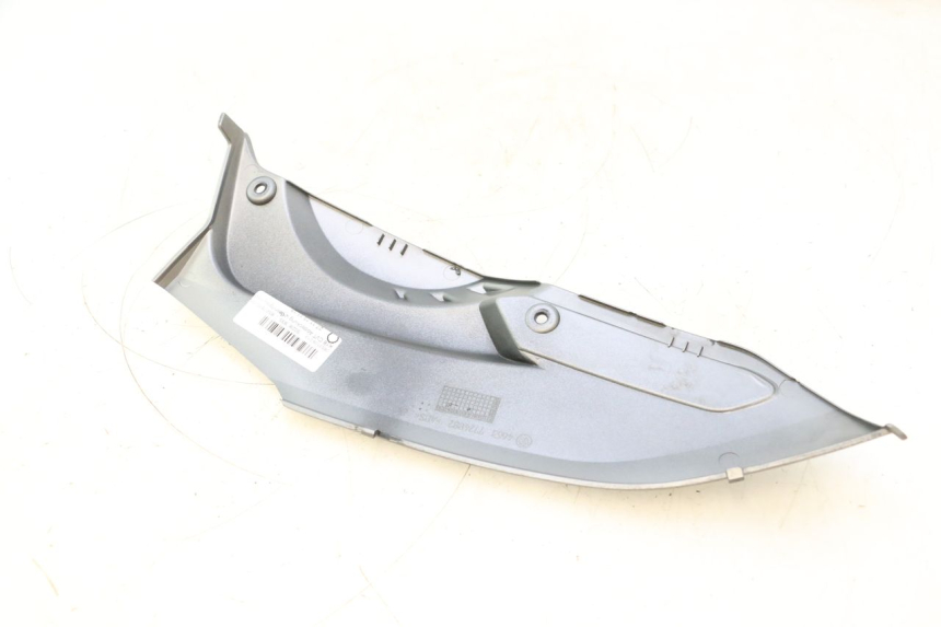 photo de OSŁONA POD SIODŁEM PRAWA BMW C SPORT 650 (2015 - 2021) - Inny kąt widzenia