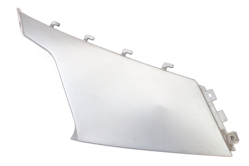 photo de OSŁONA POD SIODŁEM PRAWA BMW C1 125 (2000 - 2003) - Widok główny