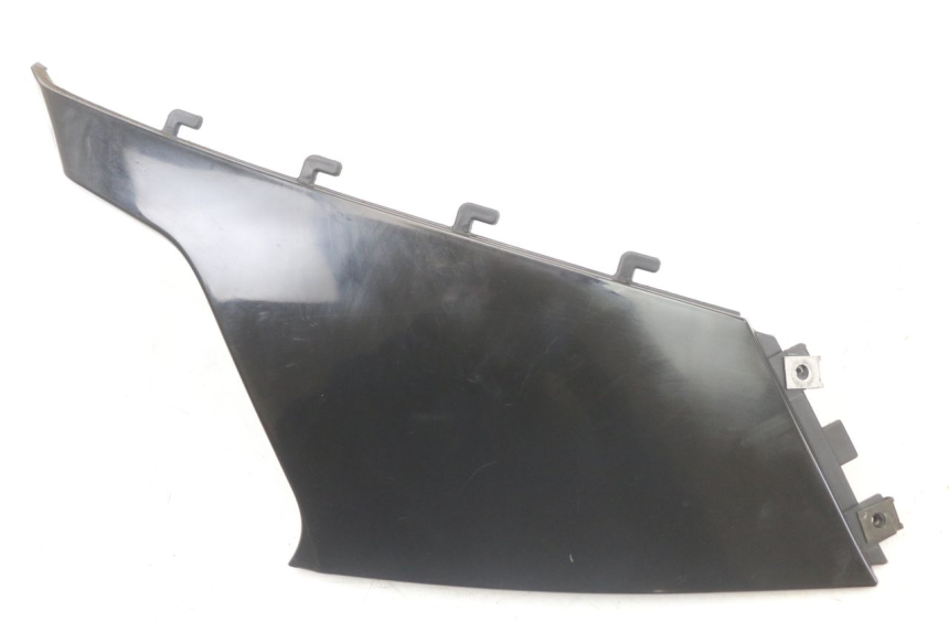 photo de OSŁONA POD SIODŁEM PRAWA BMW C1 125 (2000 - 2003) - Widok główny