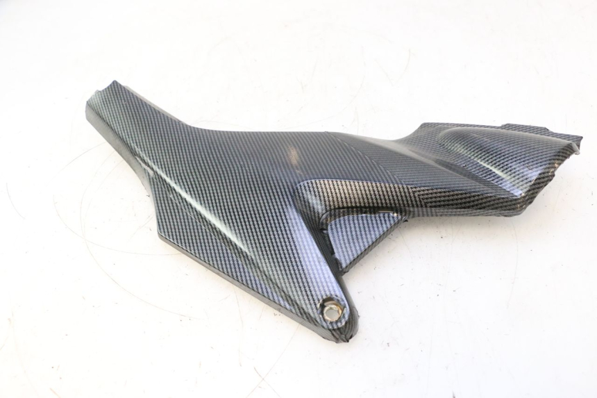 photo de PRAWA OSŁONA POD SIEDZENIEM HONDA CB F HORNET 600 (2005 - 2006) - Część sprawdzona