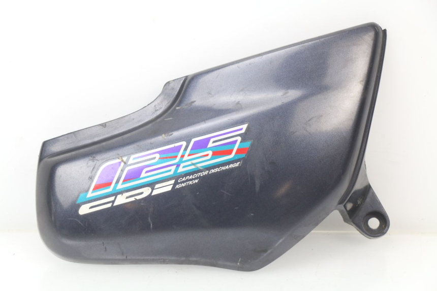 photo de OSŁONA POD SIODŁEM PRAWA HONDA CG 125 (1996 - 1998) - Widok główny