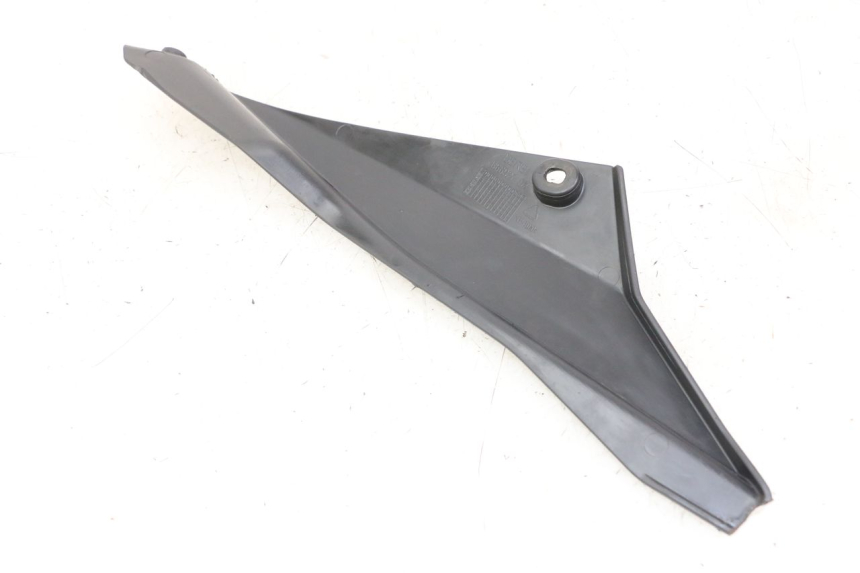 photo de OSŁONA POD SIODŁEM PRAWA DERBI SENDA SM DRD X-TREME 50 (2011 - 2017) - Inny kąt widzenia