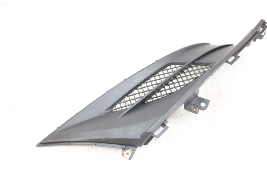 photo de OSŁONA POD SIODŁEM PRAWA KYMCO DINK 4T 50 (2007 - 2018) - Punkty mocowania