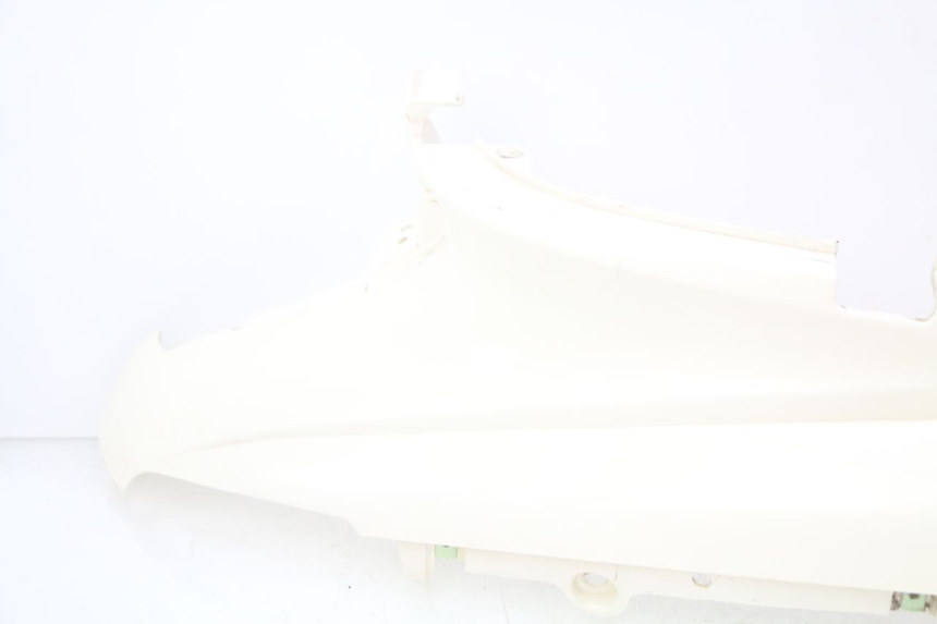 photo de OSŁONA POD SIODŁEM PRAWA PEUGEOT DJANGO 2T 50 (2014 - 2019) - Zbliżenie komponentów