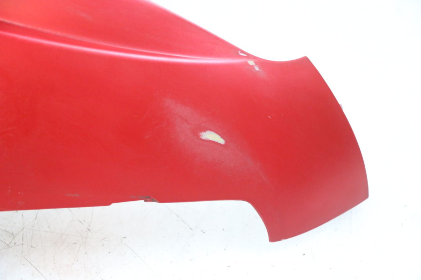 photo de OSŁONA POD SIODŁEM PRAWA PEUGEOT DJANGO 4T 50 (2014 - 2019) - Szczegóły charakterystyczne