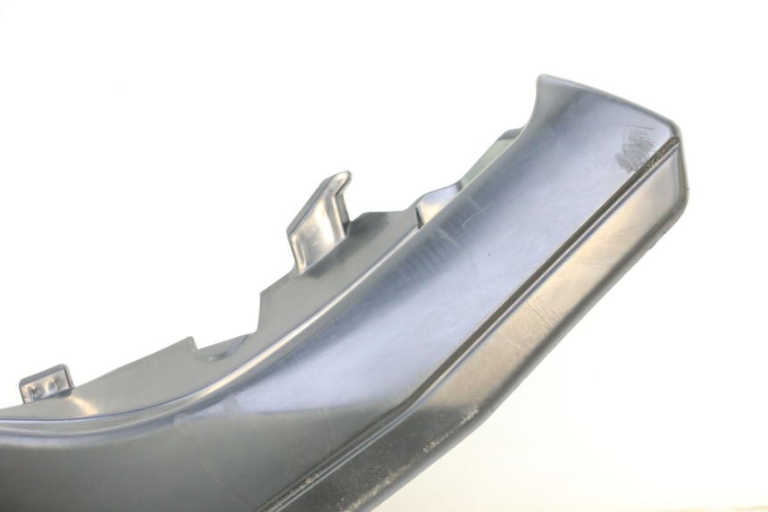 photo de OSŁONA POD SIEDZENIEM PRAWA KAWASAKI ER-6 ER6 F ABS 650 (2012 - 2016) - Oznaczenia i referencje