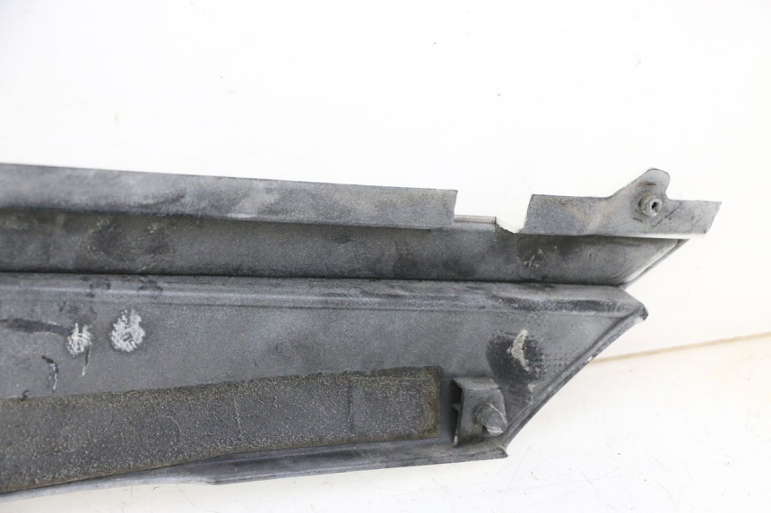 photo de OSŁONA POD SIEDZENIEM PRAWA YAMAHA FJ 36Y 1100 (1984 - 1985) - Widok ogólny