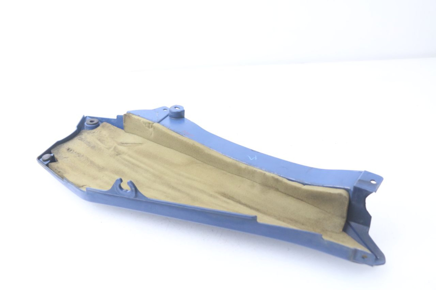 photo de OSŁONA POD SIODŁEM PRAWA YAMAHA FJR ABS 1300 (2006 - 2012) - Zoom stanu zużycia