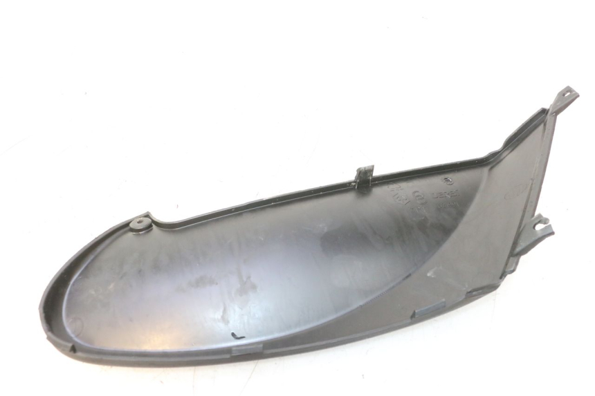 photo de OSŁONA POD SIODŁEM PRAWA PIAGGIO FLY 2T 50 (2004 - 2017) - Inny kąt widzenia