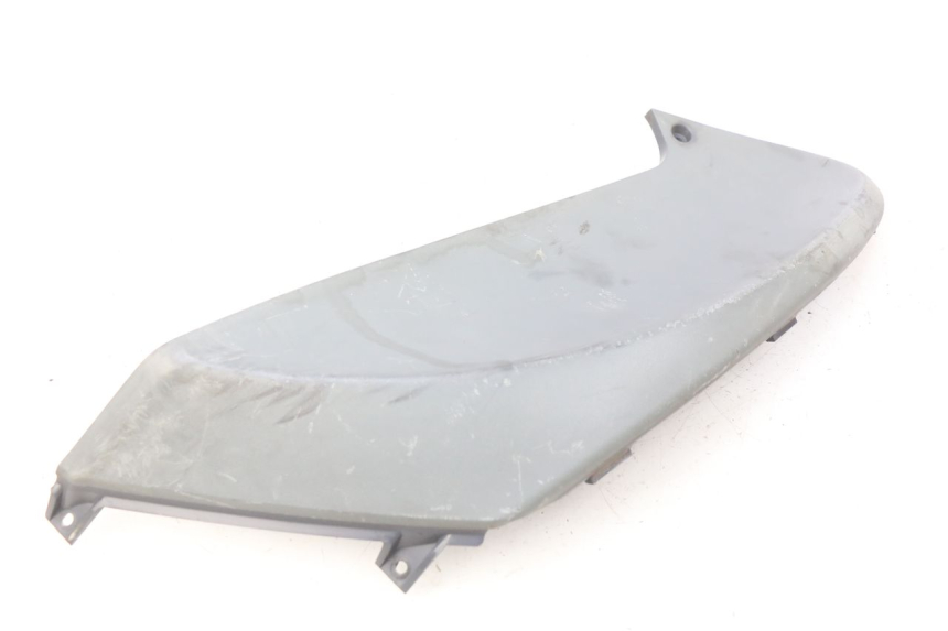 photo de OSŁONA POD SIEDZENIEM PRAWA PIAGGIO FLY 100 (2006 - 2010) - Inny kąt widzenia