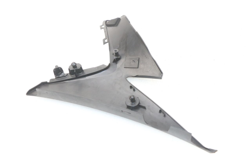 photo de OSŁONA POD SIEDZENIEM PRAWA SUZUKI GSX-R GSXR K16 1000 (2012 - 2016) - Zoom stanu zużycia