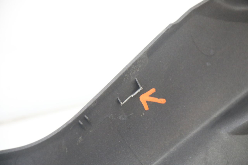 photo de OSŁONA POD SIODŁEM PRAWA HONDA FORZA 125 (2021 - 2025) - Punkty mocowania