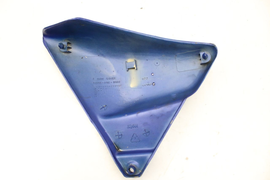 photo de OSŁONA POD SIODŁEM PRAWA SYM HUSKY 125 (1999 - 2005) - Punkty mocowania