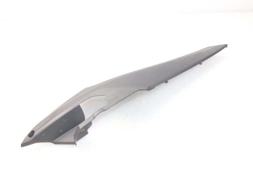 photo de OSŁONA POD SIODŁEM PRAWA SYM JOYMAX 250 (2013 - 2017) - Inny kąt widzenia