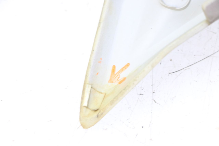 photo de OSŁONA POD SIODŁEM PRAWA KYMCO XCITING 500 (2007 - 2010) - Inny kąt widzenia