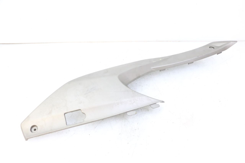 photo de OSŁONA POD SIODŁEM PRAWA KYMCO XCITING 500 (2007 - 2010) - Stan powierzchni