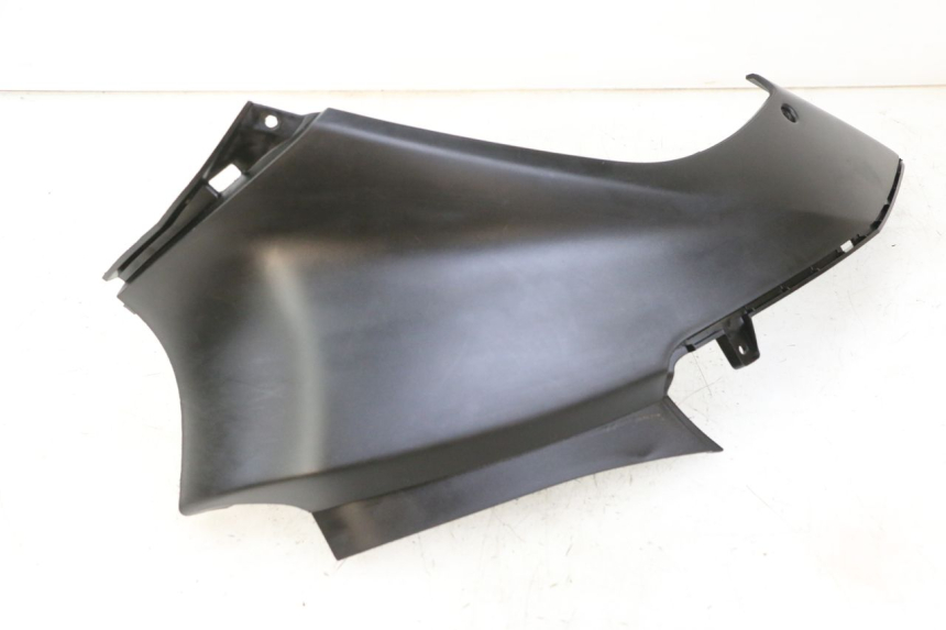 photo de OSŁONA POD SIODŁEM PRAWA MBK OVETTO ONE 2T 50 (2013 - 2017) - Szczegół części