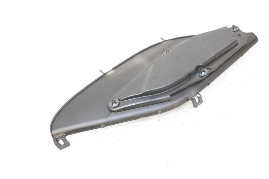 photo de OSŁONA POD SIODŁEM PRAWA PIAGGIO MP3 HPE 310 (2024 - 2025) - Zoom stanu zużycia