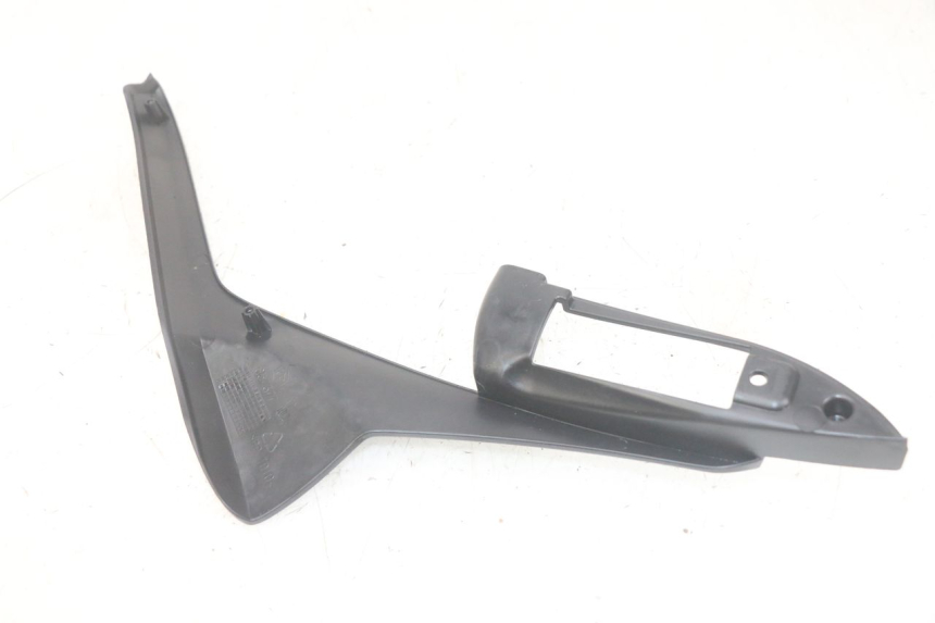 photo de OSŁONA POD SIODŁEM PRAWA PIAGGIO MP3 HPE 300 (2019 - 2026) - Zoom stanu zużycia