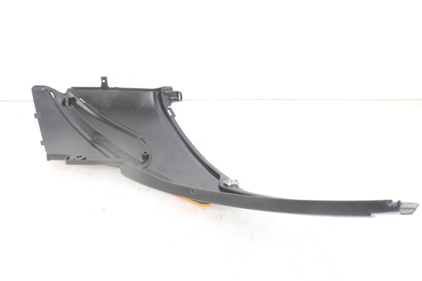 photo de OSŁONA POD SIODŁEM PRAWA PIAGGIO NRG POWER PUREJET 50 (2018 - 2021) - Zoom stanu zużycia