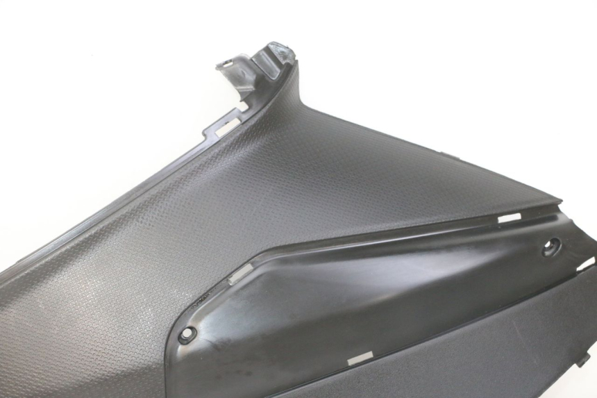 photo de OSŁONA POD SIODŁEM PRAWA PIAGGIO NRG POWER PUREJET 50 (2018 - 2021) - Część sprawdzona