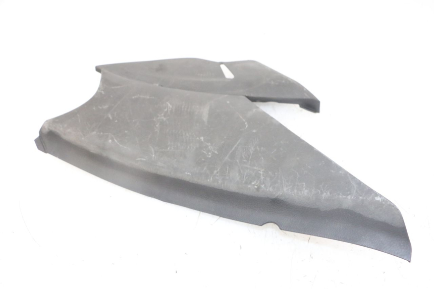 photo de OSŁONA POD SIODŁEM PRAWA HONDA NTV DEAUVILLE ABS 700 (2007 - 2016) - Inny kąt widzenia