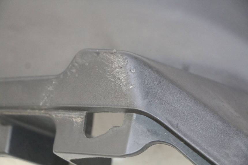 photo de OSŁONA POD SIODŁEM PRAWA SYM ORBIT III 3 4T 50 (2021 - 2025) - Widok ogólny