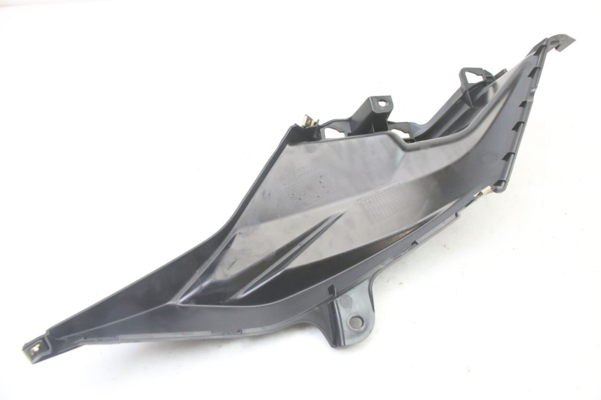 photo de OSŁONA POD SIODŁEM PRAWA SYM ORBIT III 3 4T 50 (2021 - 2025) - Inny kąt widzenia