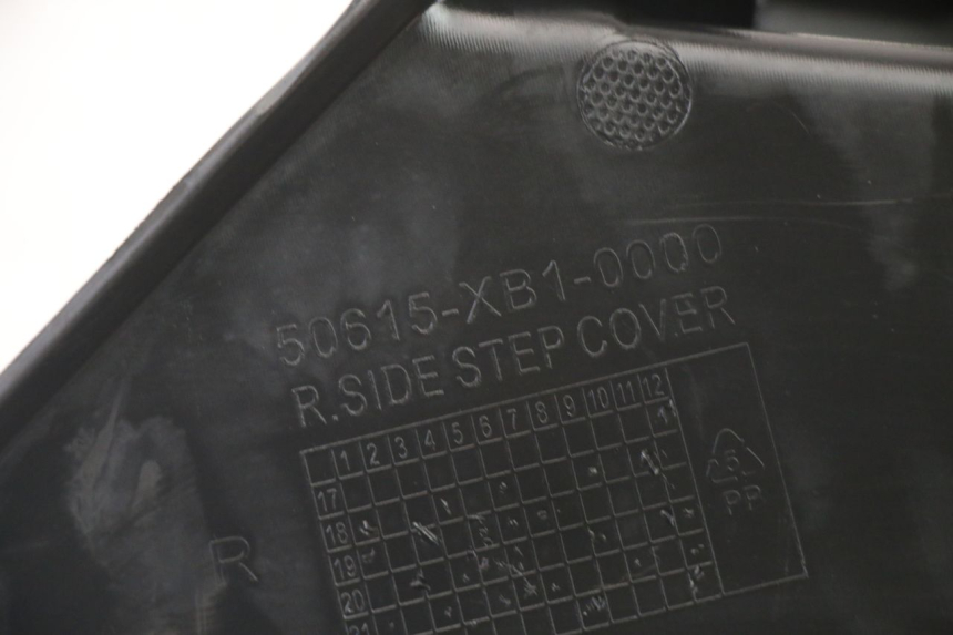 photo de OSŁONA POD SIODŁEM PRAWA SYM ORBIT III 3 4T 50 (2021 - 2025) - Zbliżenie techniczne