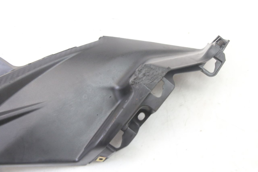 photo de OSŁONA POD SIODŁEM PRAWA SYM ORBIT III 3 4T 50 (2021 - 2025) - Zoom stanu zużycia