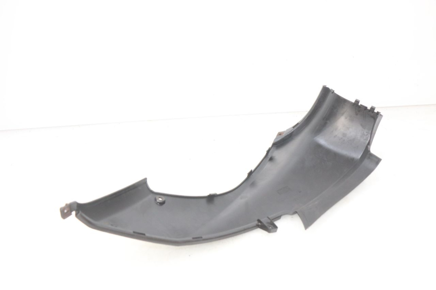 photo de OSŁONA POD SIEDZENIEM PRAWA MBK OVETTO 2T 50 (2007 - 2017) - Szczegół części