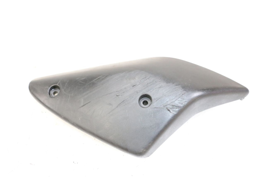 photo de OSŁONA POD SIODŁEM PRAWA PEUGEOT TKR TREKKER FURIOUS 50 (2005 - 2014) - Widok główny