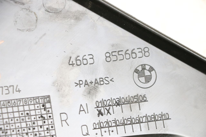 photo de OSŁONA POD SIODŁEM PRAWA BMW R GS 1250 (2021 - 2024) - Szczegół części