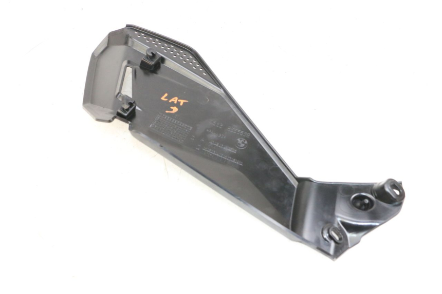 photo de OSŁONA POD SIODŁEM PRAWA BMW R GS 1250 (2021 - 2024) - Zoom stanu zużycia