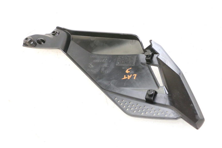 photo de OSŁONA POD SIODŁEM PRAWA BMW R GS 1250 (2021 - 2024) - Inny kąt widzenia