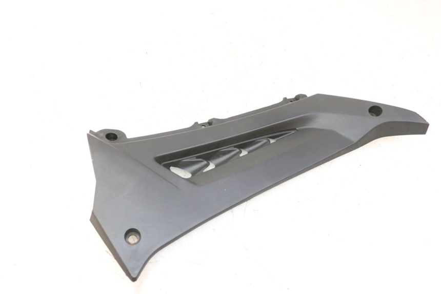 photo de OSŁONA POD SIODŁEM PRAWA MAG POWER R-STREET 50 (2016 - 2025) - Szczegół części