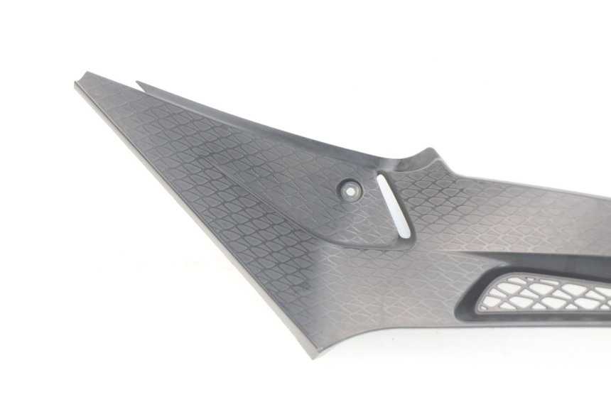 photo de OSŁONA POD SIODŁEM PRAWA BMW S RR ABS S1000RR 1000 (2009 - 2011) - Oznaczenia i referencje