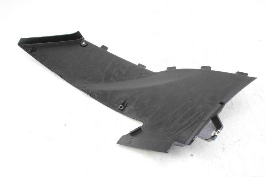 photo de OSŁONA POD SIODŁEM PRAWA DAELIM S2 FI 125 (2008 - 2017) - Inny kąt widzenia