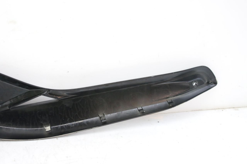 photo de OSŁONA POD SIODŁEM PRAWA MBK SKYCRUISER 125 (2010 - 2013) - Widok ogólny