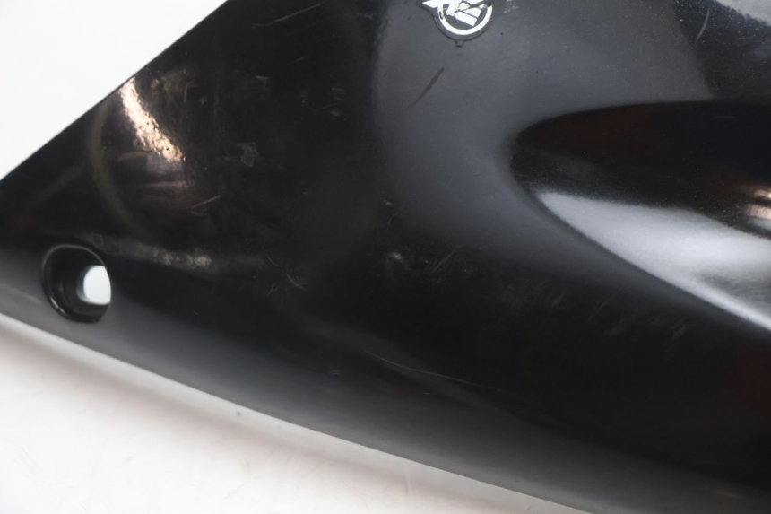photo de OSŁONA POD SIODŁEM PRAWA PEUGEOT SPEEDFIGHT 2 AC 50 (2000 - 2009) - Szczegół części