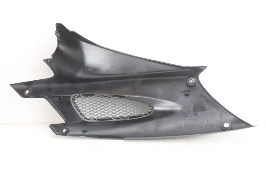 photo de OSŁONA POD SIODŁEM PRAWA PEUGEOT SPEEDFIGHT 2 AC 50 (2000 - 2009) - Zbliżenie techniczne