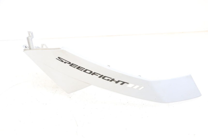 photo de OSŁONA POD SIEDZENIEM PRAWA PEUGEOT SPEEDFIGHT 4 4T EFI 50 (2021 - 2025) - Widok główny