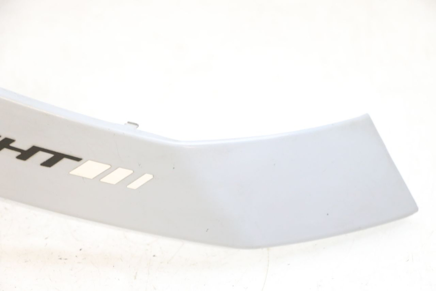 photo de OSŁONA POD SIEDZENIEM PRAWA PEUGEOT SPEEDFIGHT 4 4T EFI 50 (2021 - 2025) - Oznaczenia i referencje