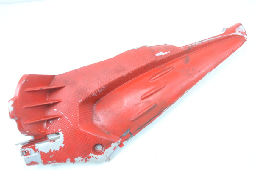 photo de OSŁONA POD SIODŁEM PRAWA APRILIA SR CARB LC 2T 50 (2004 - 2012) - Szczegół części